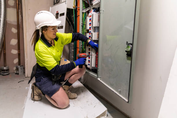 Best Electrical Contractors for Businesses  in Forest Lake, IL